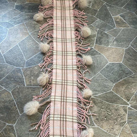 Burberry Cashmere Happy Fox Pom Pom Scarf - Picture 5 of 5